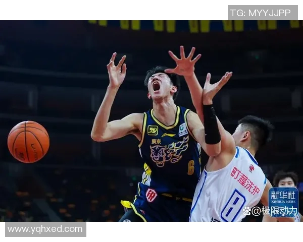 CBA激战广东对决山东29轮精彩回顾与赛况分析